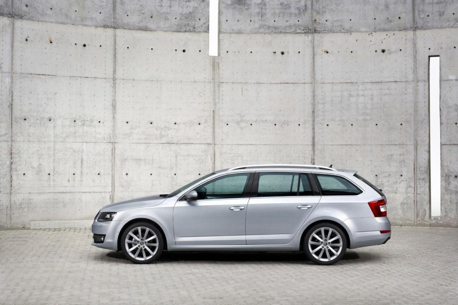  Skoda Octavia Combi 2013 года  (фото 26 из 26)